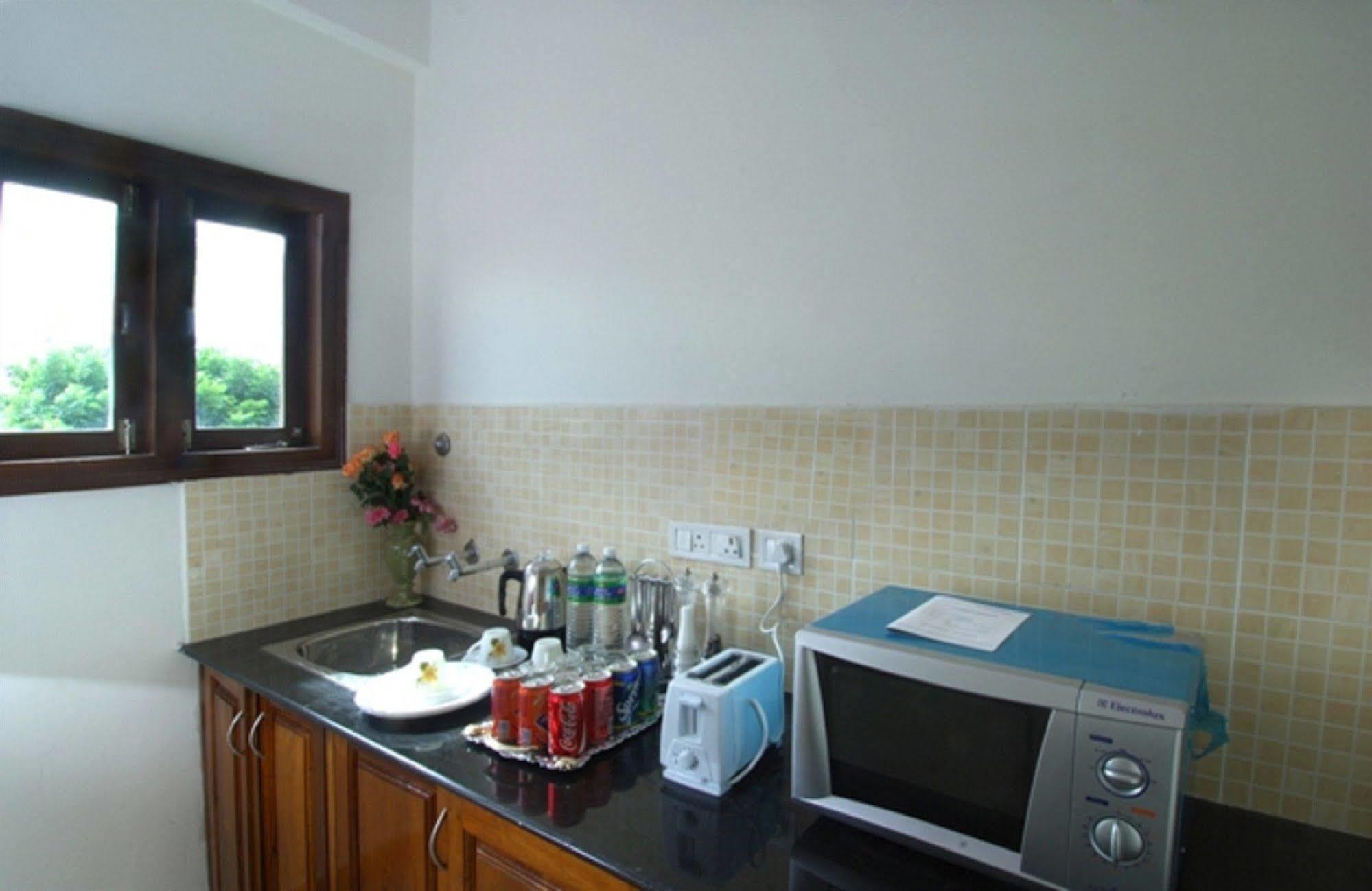Oyo 6110 Thalassa Suites Bangalore Dış mekan fotoğraf